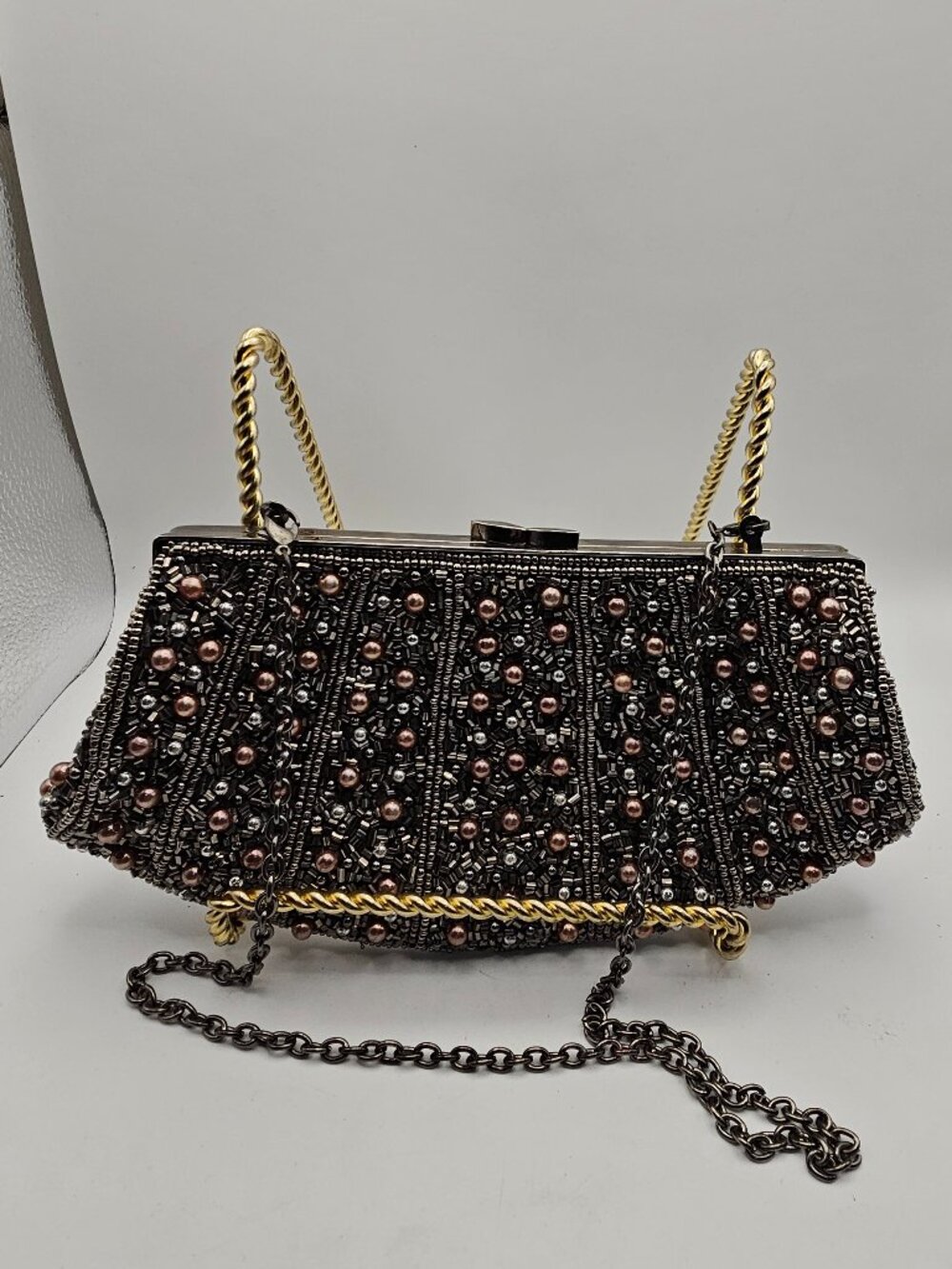 Glint Beaded Pearl Evening Clutch – Metallic & Blush Beadwork Frame Bag